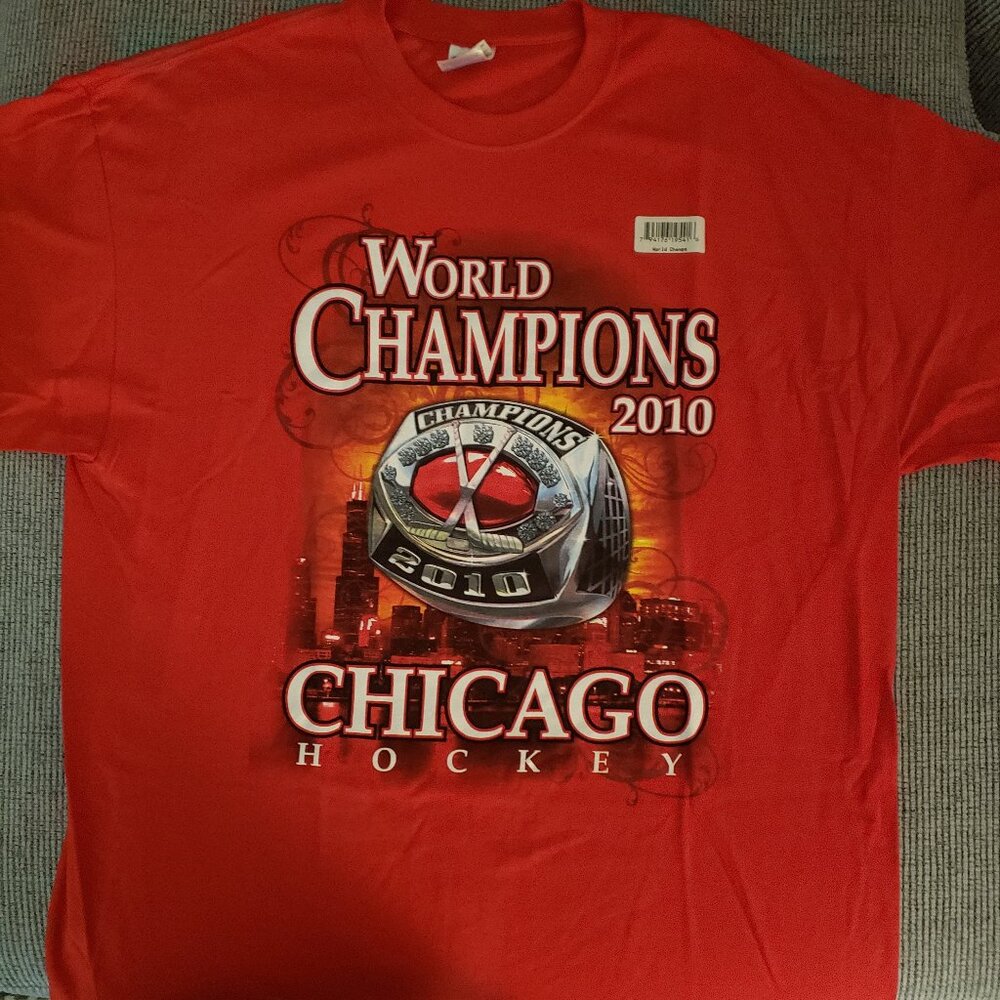NEVER WORN 2010 Chicago Blackhawks Championship Tee-Shirt size XL